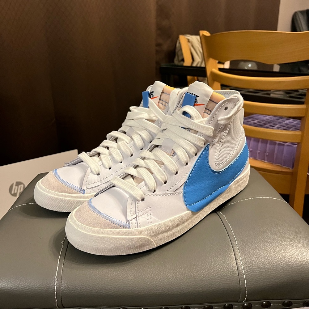 Nike Blazer Mid 77 Jumbo